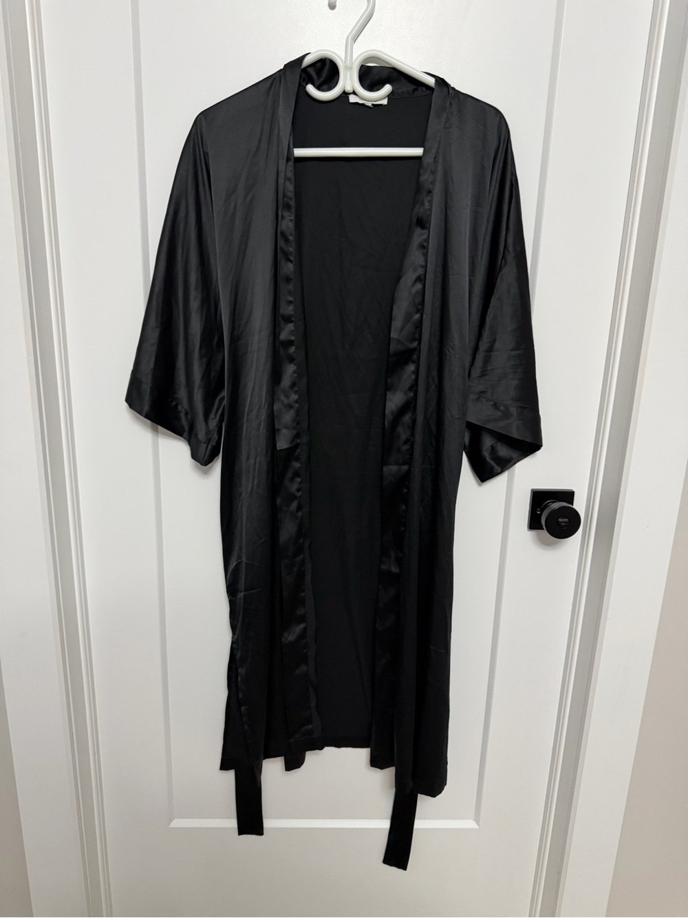 Love & Lore Black Satin Kimono Robe Long Belted Sleepwear - size M/L
